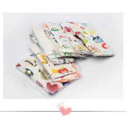 BABERO PANUELO BEBE TRIANGULAR